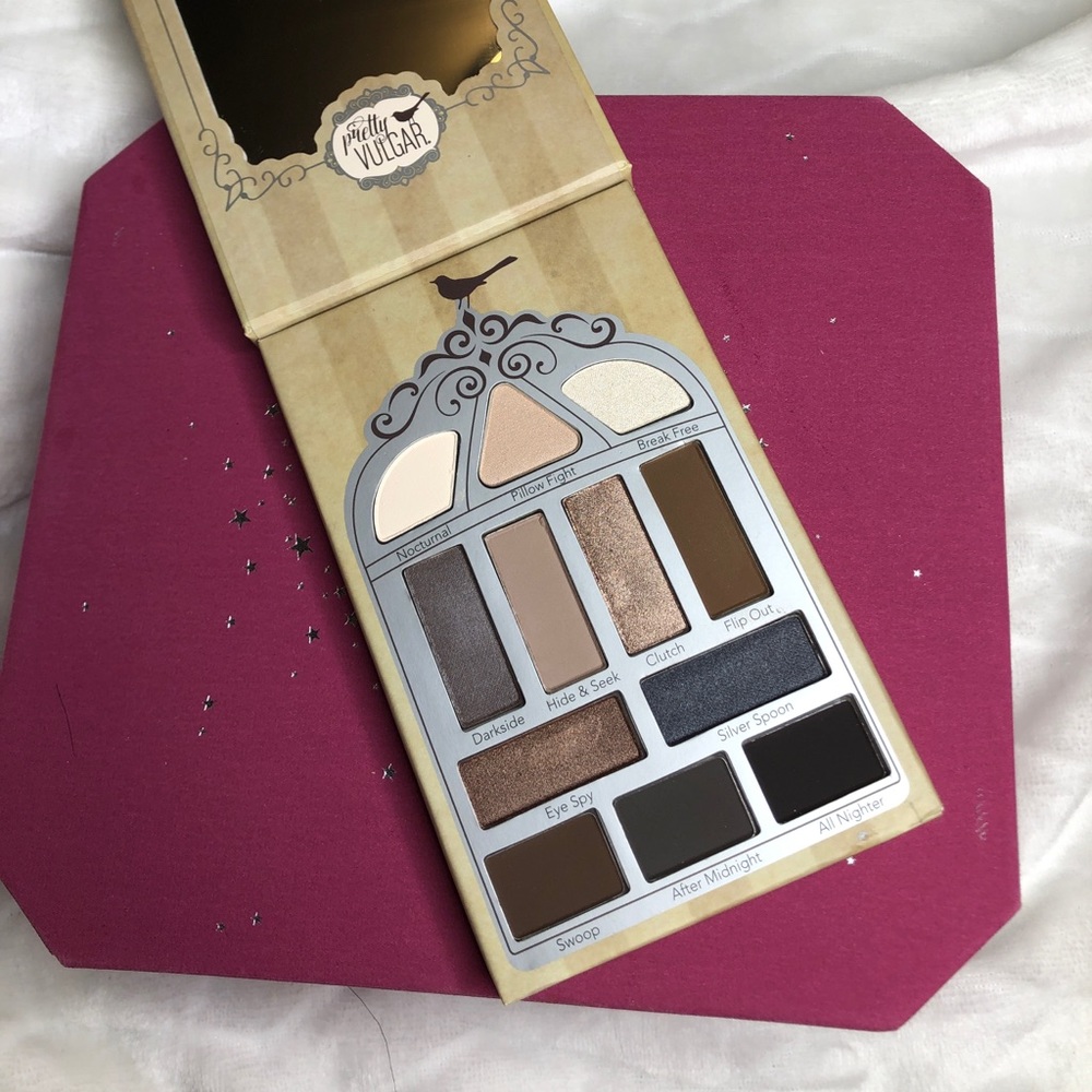eye shadow palette
